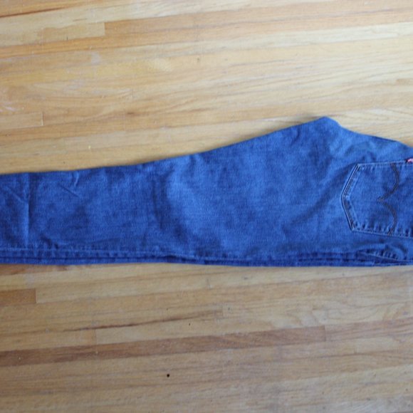 LEVI'S 311 Shaping Skinny Jeans - Picture 7 of 7